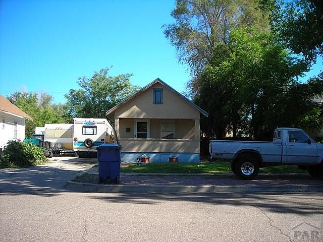 1st image of 1631 E 9th St