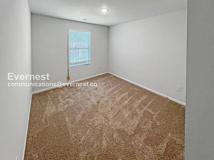 6919 College Ave — Photo 10