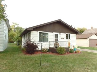 506 E 9th St #E, Merrill, WI 54452