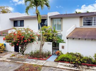 10953 SW 70th Ter, Miami, FL 33173