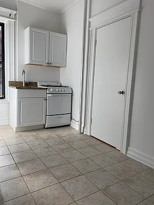 Rented by Arash Real Estate & Management | media 8