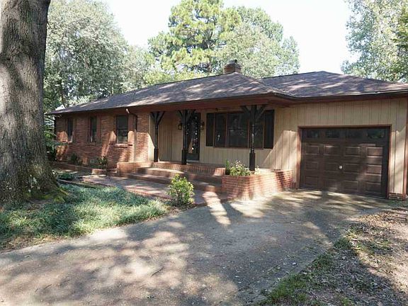 2nd image of 5276 Laurie Ln