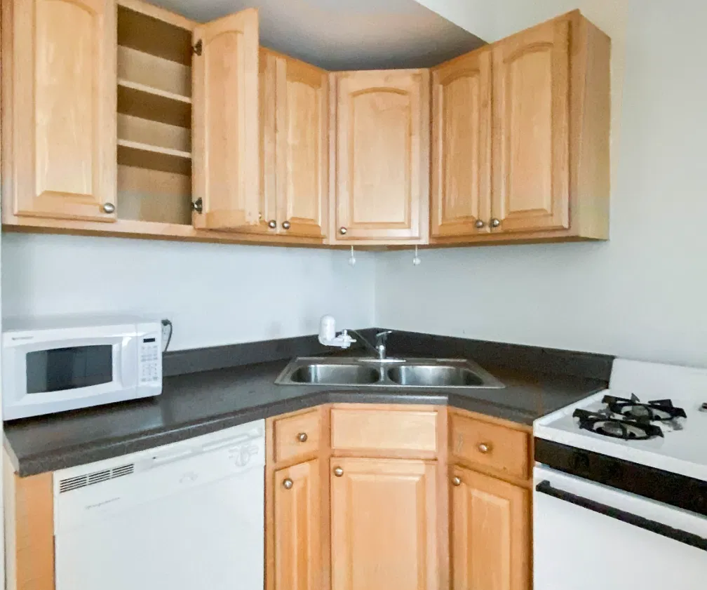 1 bed, 660 sqft, $2,150 — Photo 2