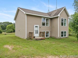 5431 S Townhall Rd, Sheridan, MI 48884