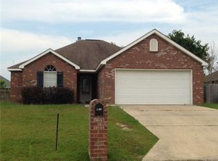 7413 Falcon Cir, Ocean Springs, MS 39564