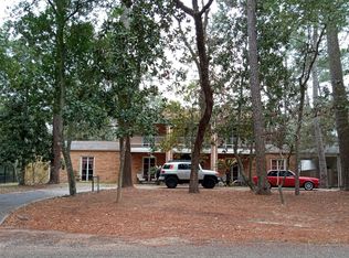 410 Saddle And Surrey Ln, Conroe, TX 77385
