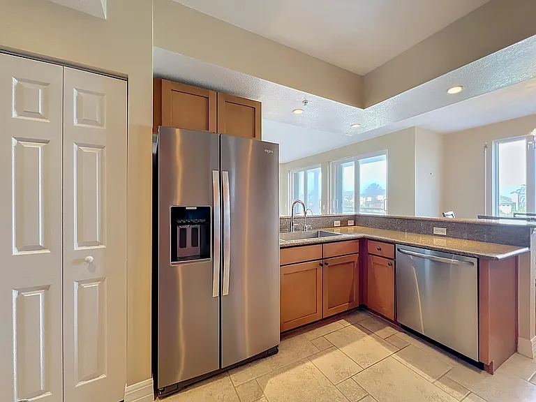 110 Warsteiner Way #301 — Photo 7