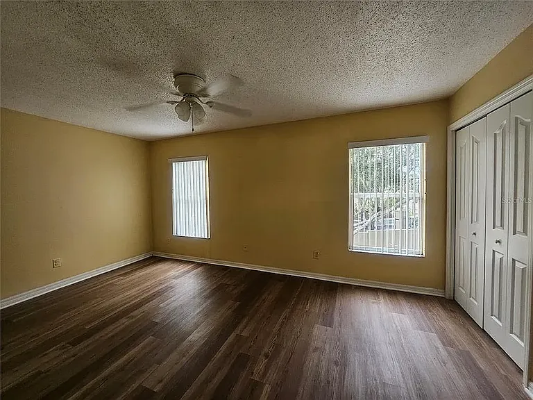 10106 Belleville Pl — Photo 19