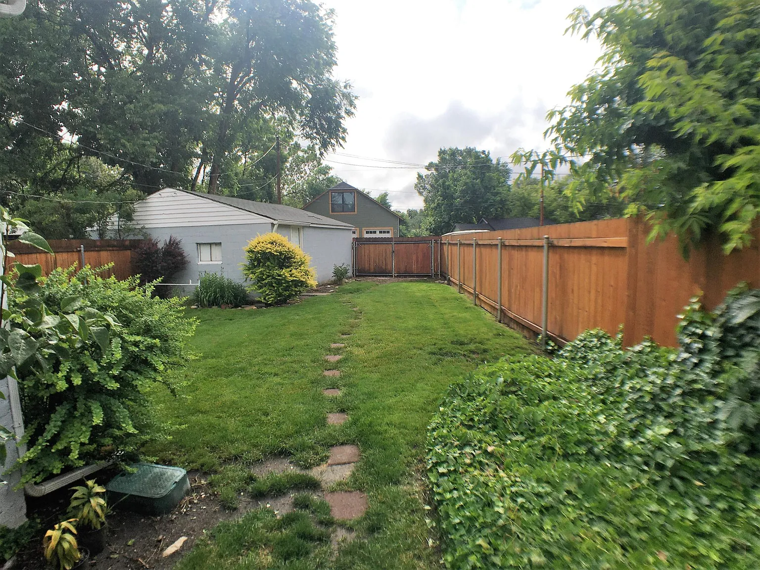 2 bed, 1160 sqft, $1,650 — Photo 3
