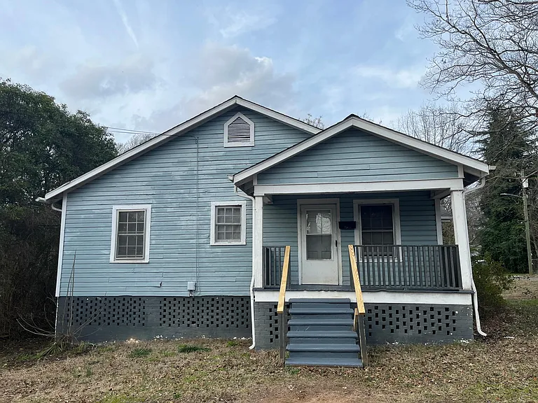 720 Elm St #A — Photo 1