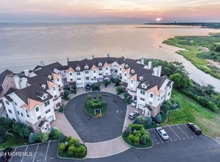 210 Gateway Ct, Union Beach, NJ 07735