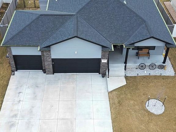 3rd image of 1548 Stonewood Ave