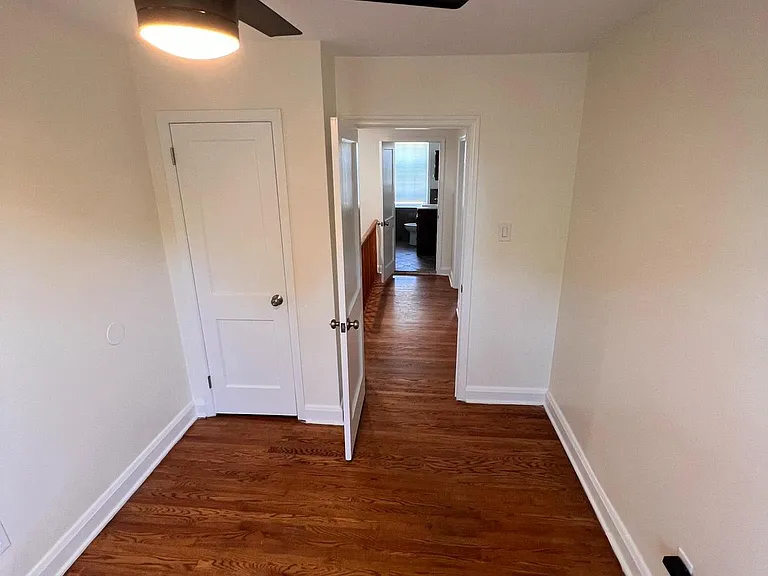 1583 Doxbury Rd — Photo 9
