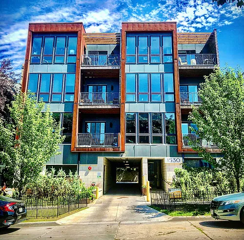 1530 N Jackson St #404 Photo 1