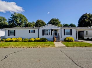104 Holiday Cir, Chicopee, MA 01020