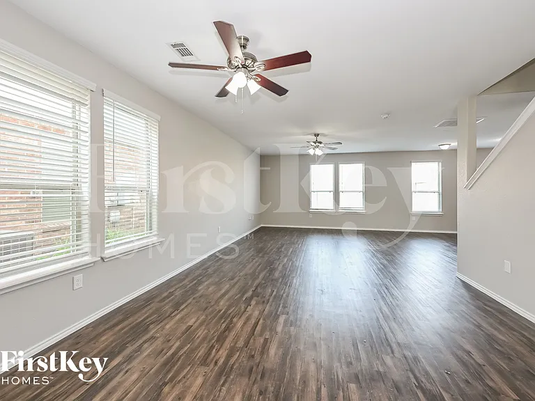 14634 Jasper Stream Ct — Photo 2