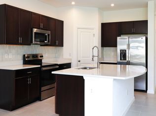 6262 Willowside Dr, Palmetto, FL 34221