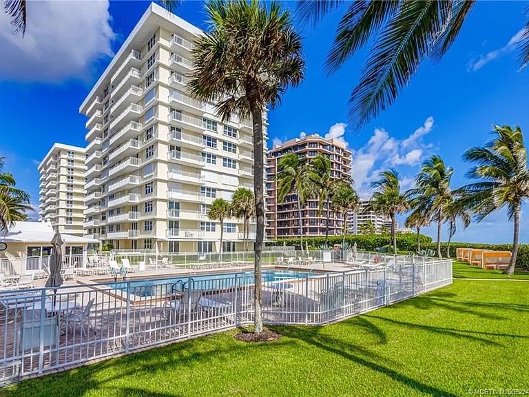 500 Ocean Dr #W-11 — Photo 74