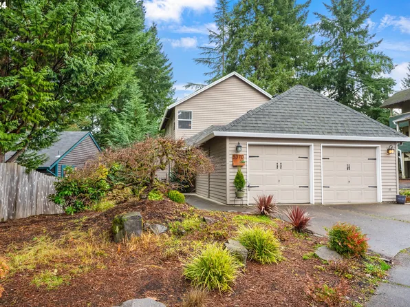 5370 NW Innisbrook Pl, Portland, OR 97229