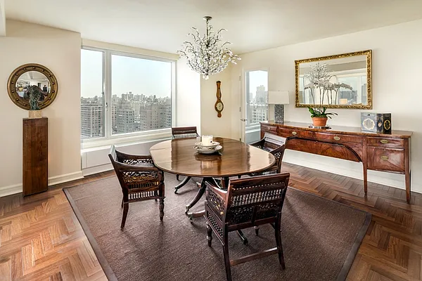 Sold by Trump International Realty | media 4