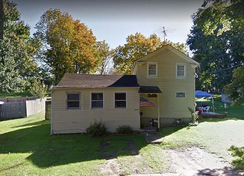 1st image of 6064 Lake St