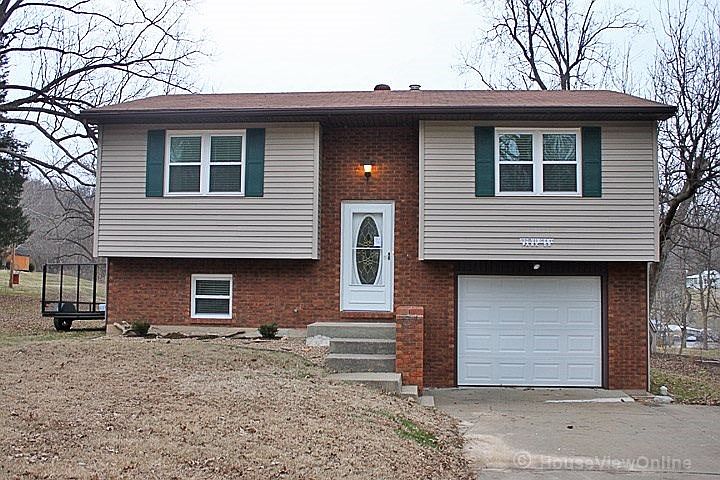 1st image of 532 Vincent Park Dr