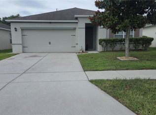 3136 Country Club Cir, Winter Haven, FL 33881