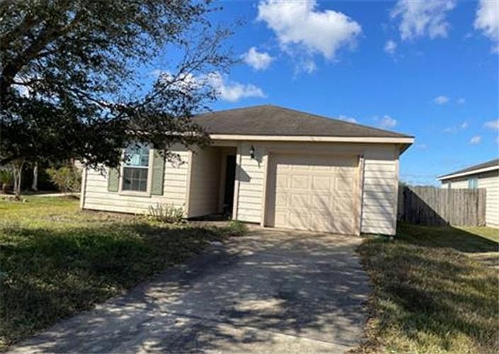 1st image of 4610 Poppy Crest Ct