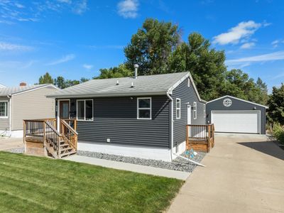 424 23rd St NW, Minot, ND, 58703