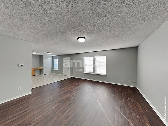4th image of 2444 Providence Ct