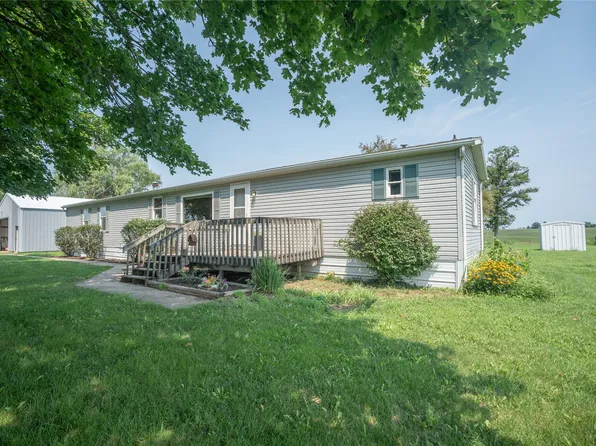 1667 195th St, Winterset, IA 50273