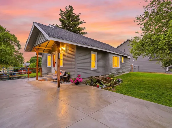 1211 S Fox Rd, Spokane Valley, WA 99206