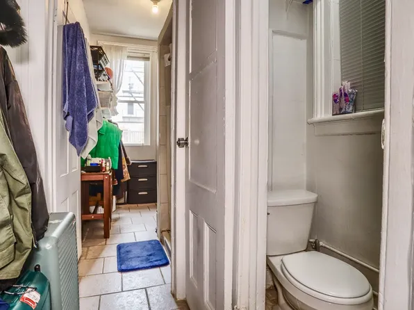 521 Willow Avenue image 11 of 15