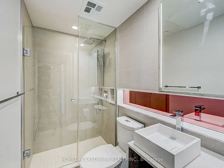 215 Queen St W #1403 — Photo 17