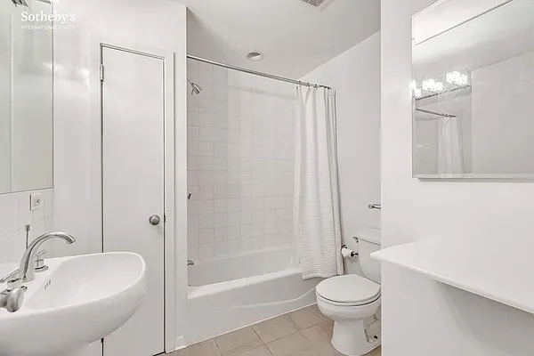Rented by Sotheby's International Realty | media 17