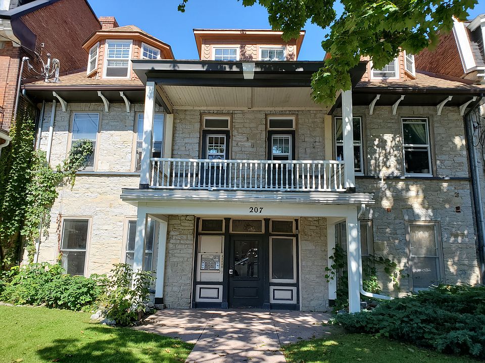 1st image of 207 William St #5
