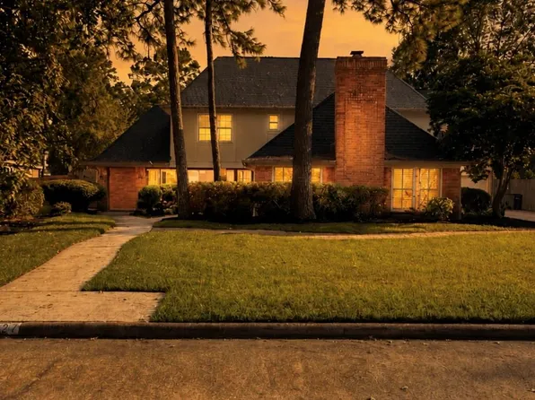 9527 Enstone Cir, Spring, TX 77379