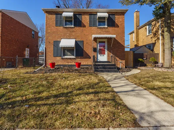 2116 S 21st Ave, Broadview, IL 60155