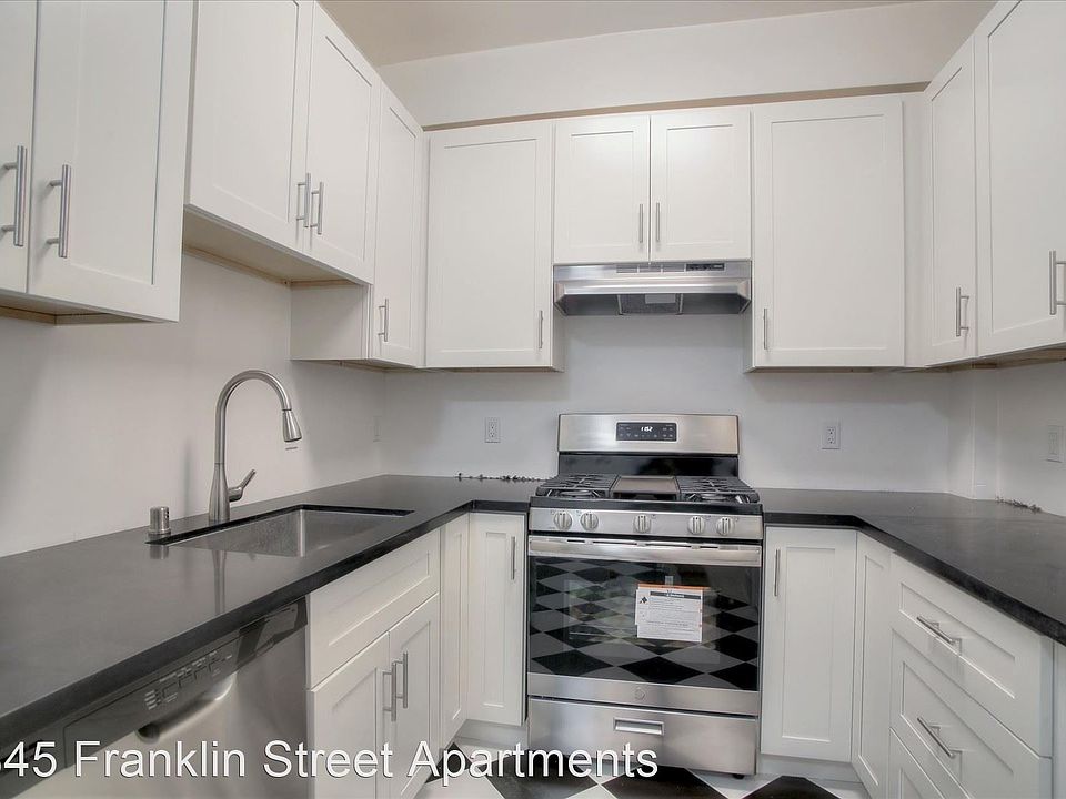 1st image of 1845 Franklin St #406
