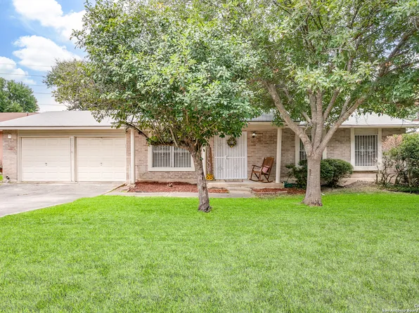 6527 CHAPEL FRST, San Antonio, TX 78239