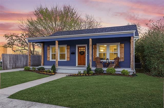 1st image of 5129 Collinwood Ave