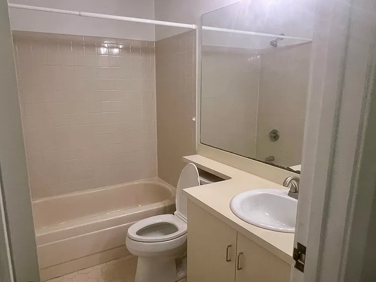5 Bernards Rd #4 — Photo 11