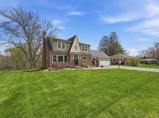 63 Mountain View St, South Hadley, MA 01075