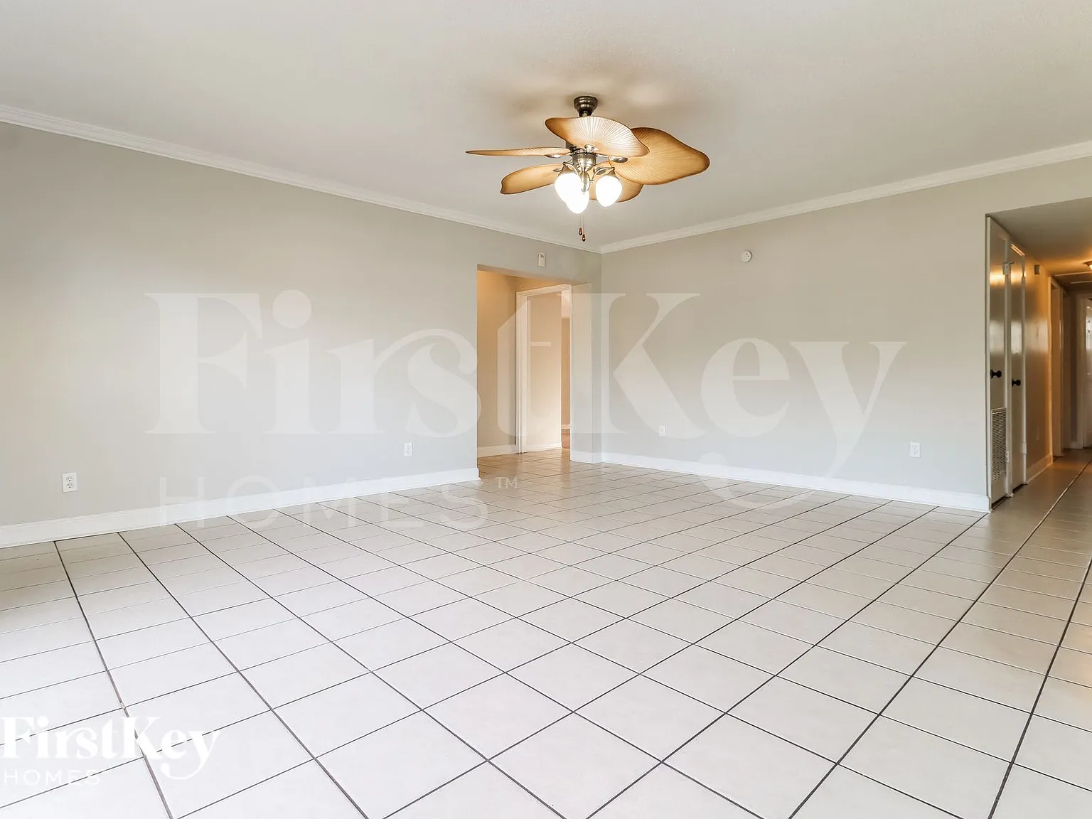3 bed, 2.0 bath, 1557 sqft, $2,785 — Photo 3