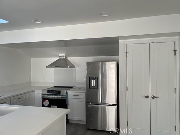 2nd image of 6532 Shoup Ave