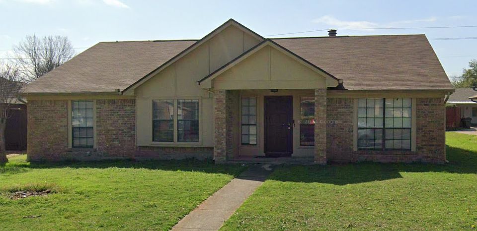 1st image of 1324 Colmar Dr