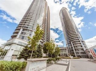 125 Village Green Sq Unit 1808, Toronto, ON M1S 0G3