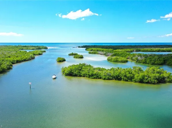 425 Dockside DR #804, NAPLES, FL 34110