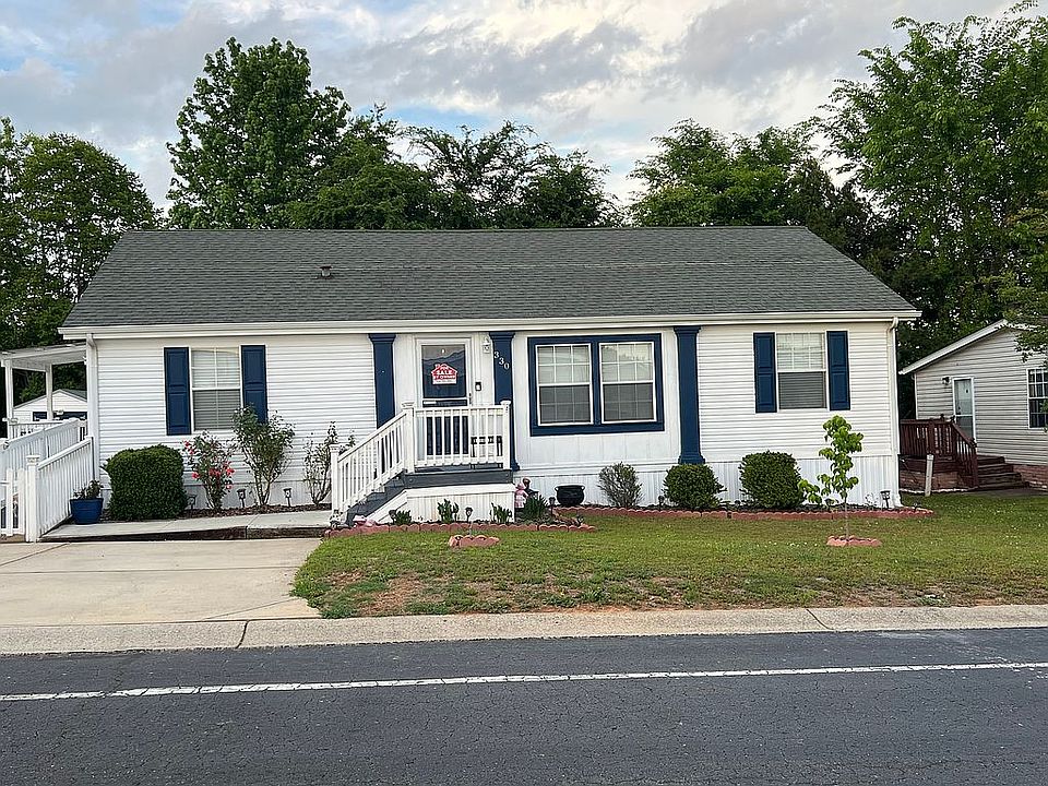 1st image of 330 Elatia Cir