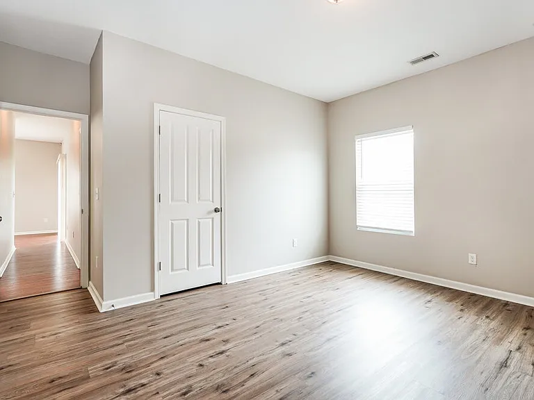 4001 Blue Mountain Cir — Photo 12